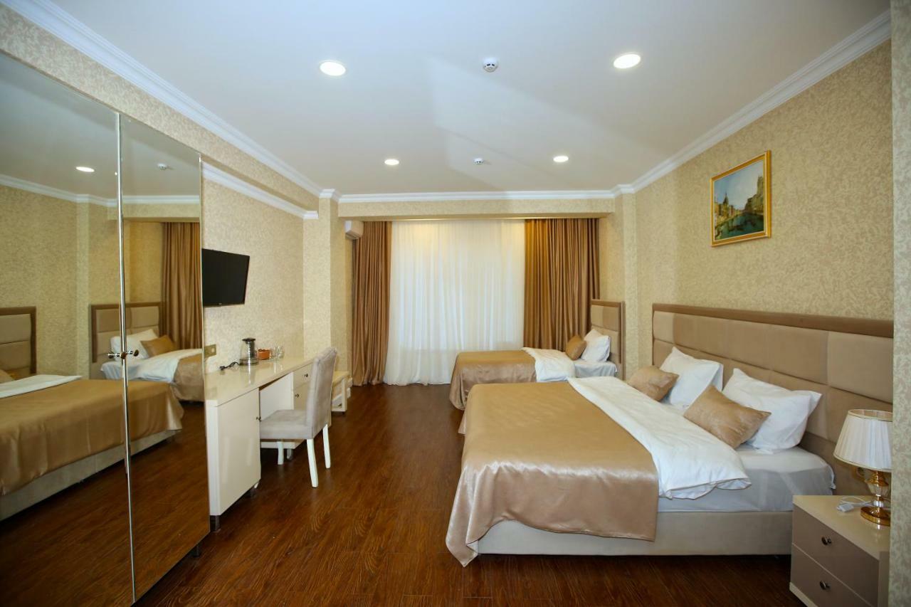 El Royal Hotel Baku Exterior photo